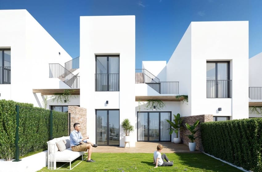 3 Zimmer Reihenhaus zu verkaufen in Monforte del Cid mit Pool Garage - 365.000 € (Ref: 10172962)