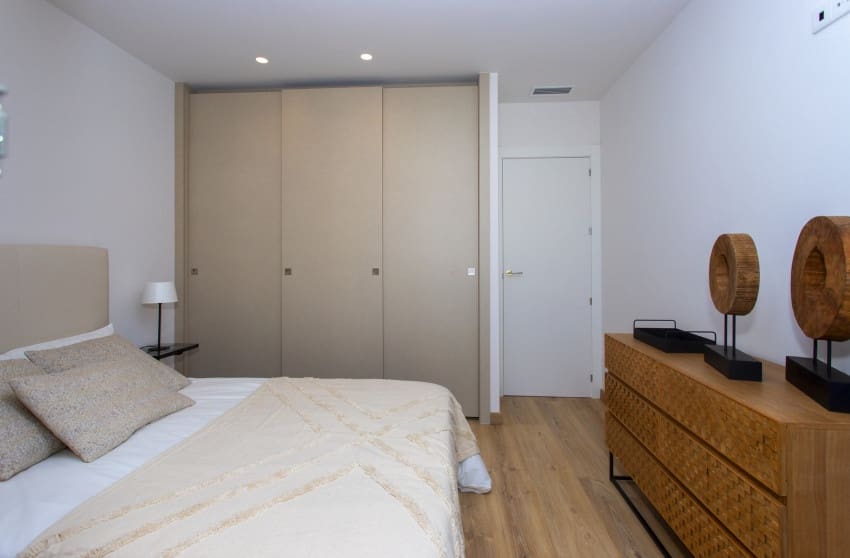 3 Zimmer Reihenhaus zu verkaufen in Monforte del Cid mit Pool Garage - 365.000 € (Ref: 10172962)