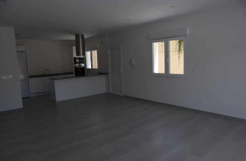 3 soveværelse Rækkehus til salg i La Romana med swimmingpool - € 375.000 (Ref: 10172963)