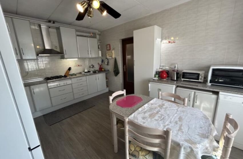 5 soveværelse Lejlighed til salg i Albatera med swimmingpool - € 420.000 (Ref: 8617383)