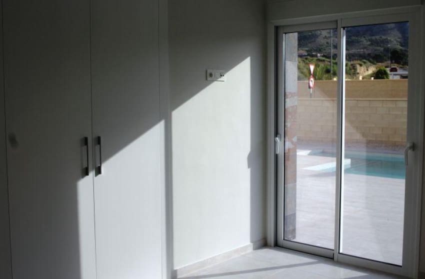 3 soveværelse Villa til salg i La Romana med swimmingpool - € 345.000 (Ref: 8617412)