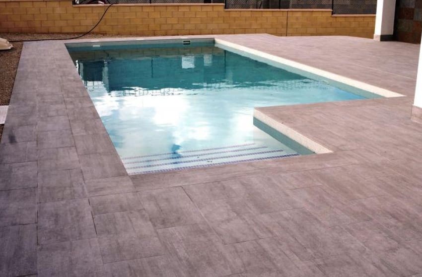 3 soveværelse Villa til salg i La Romana med swimmingpool - € 345.000 (Ref: 8617412)