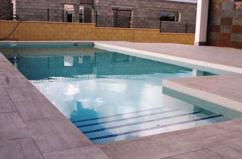 3 soveværelse Villa til salg i La Romana med swimmingpool - € 345.000 (Ref: 8617412)