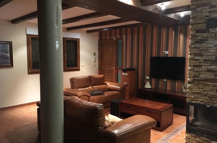 5 bedroom Villa for sale in Villena with pool garage - € 399,995 (Ref: 8617450)