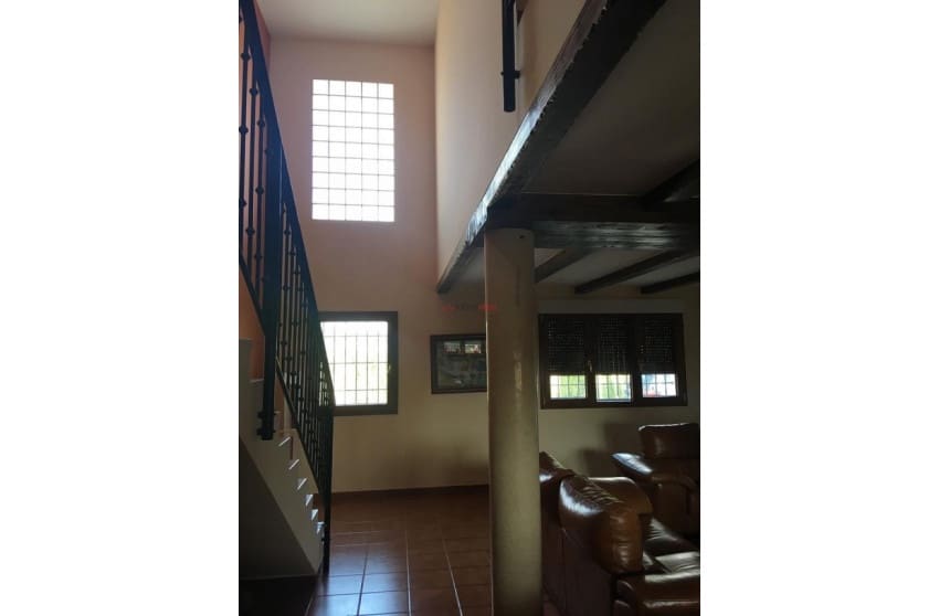 5 bedroom Villa for sale in Villena with pool garage - € 399,995 (Ref: 8617450)