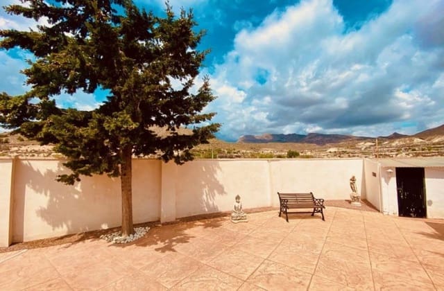 2 bedroom Villa for sale in Fortuna with garage - € 154,500 (Ref: 8617484)