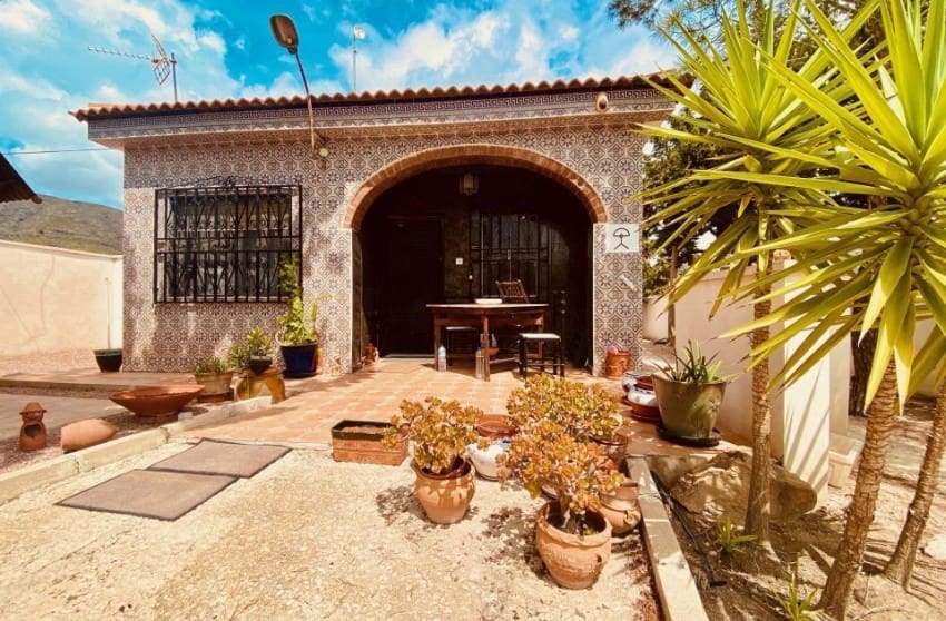2 bedroom Villa for sale in Fortuna with garage - € 154,500 (Ref: 8617484)