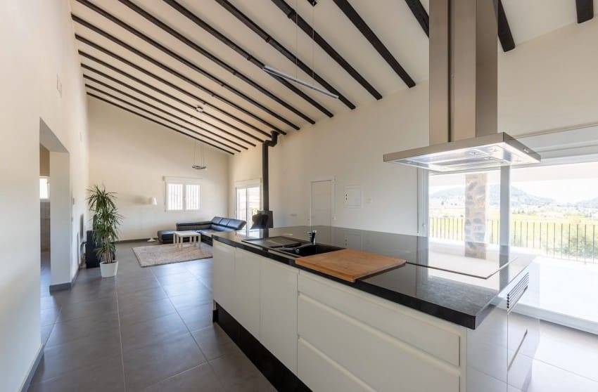 5 chambre Villa/Maison à vendre à La Romana avec piscine garage - 405 000 € (Ref: 8617489)