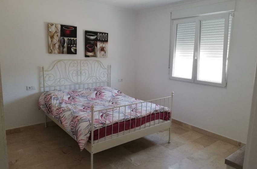 5 chambre Villa/Maison à vendre à La Romana avec piscine garage - 405 000 € (Ref: 8617489)