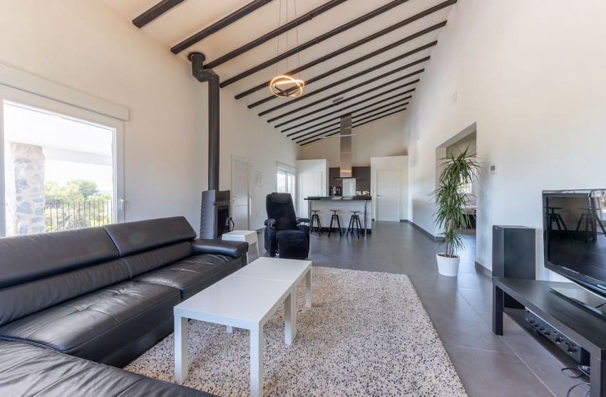 5 chambre Villa/Maison à vendre à La Romana avec piscine garage - 405 000 € (Ref: 8617489)