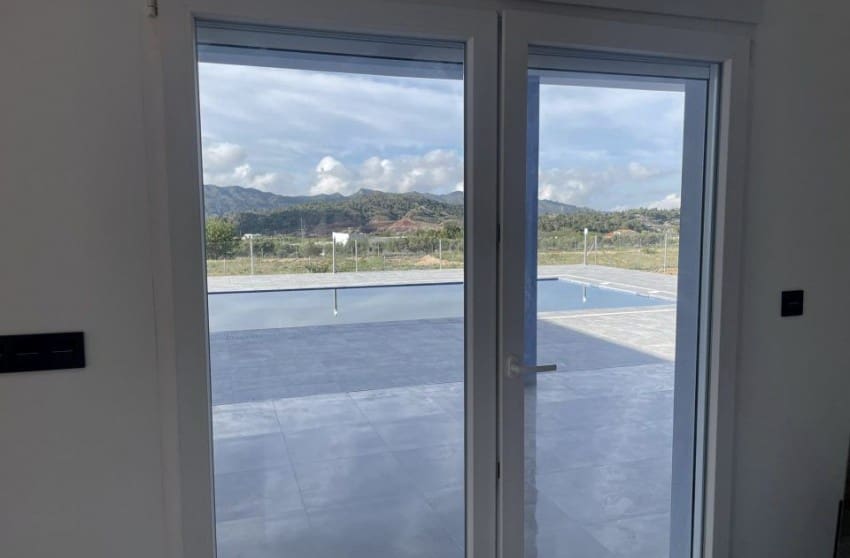 3 soveværelse Villa til salg i Macisvenda med swimmingpool garage - € 299.950 (Ref: 8617505)