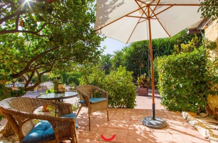 6 slaapkamer Villa te koop in Barbarroja met zwembad garage - € 850.000 (Ref: 8617507)