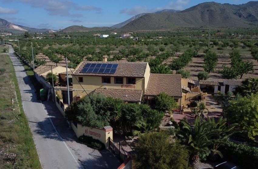 6 slaapkamer Villa te koop in Barbarroja met zwembad garage - € 850.000 (Ref: 8617507)