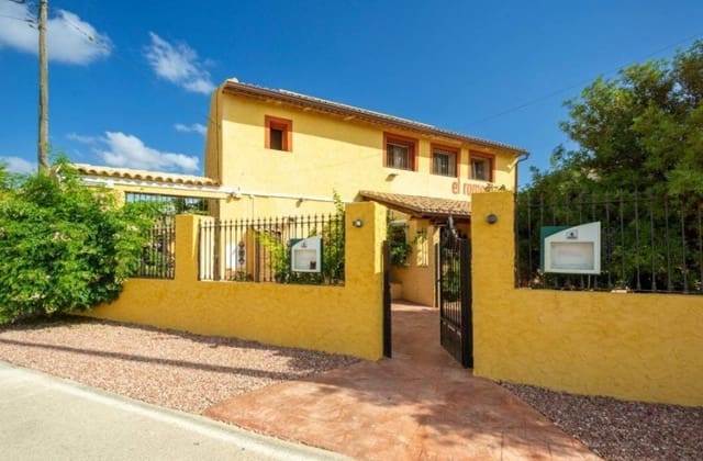 6 bedroom Villa for sale in Barbarroja, Orihuela with pool garage - € 850,000 (Ref: 8617507)