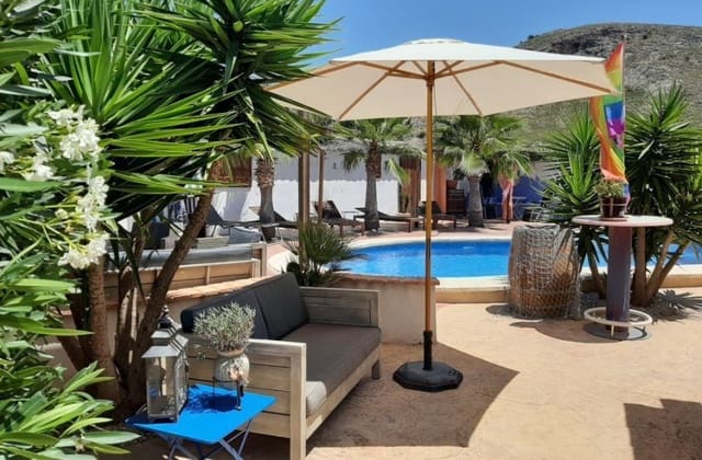 6 bedroom Villa for sale in Barbarroja, Orihuela with pool garage - € 850,000 (Ref: 8617507)