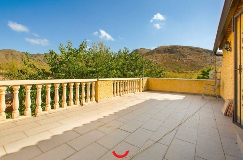 6 slaapkamer Villa te koop in Barbarroja met zwembad garage - € 850.000 (Ref: 8617507)