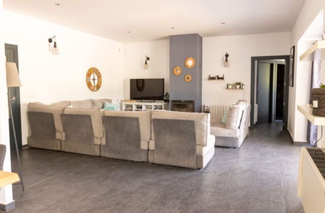 5 chambre Villa/Maison à vendre à Biar avec piscine - 499 000 € (Ref: 8701494)