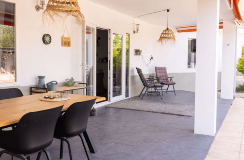 5 soveværelse Villa til salg i Biar med swimmingpool - € 499.000 (Ref: 8701494)