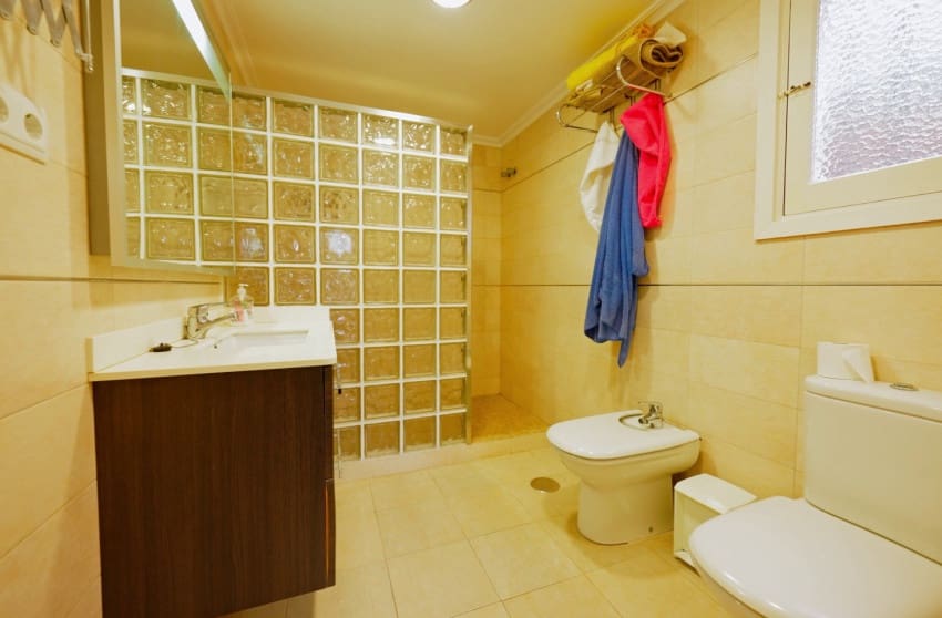 Chalet de 6 habitaciones en Dehesa de Campoamor en venta con piscina - 889.000 € (Ref: 8701497)