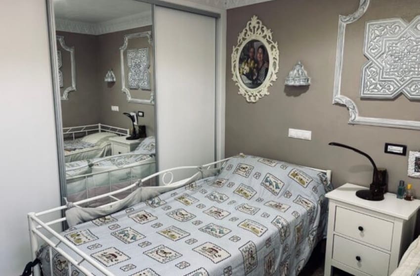 5 quarto Moradia para venda em Elche / Elx com piscina - 549 000 € (Ref: 8703425)