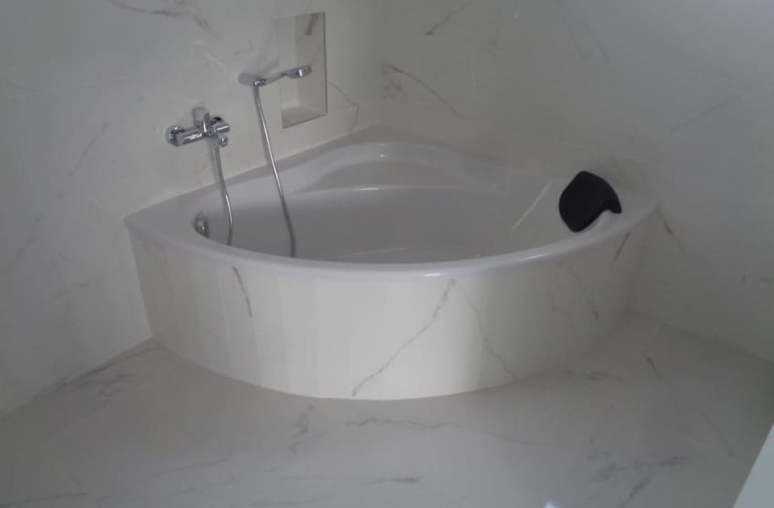 4 Zimmer Villa zu verkaufen in Pinoso mit Pool - 423.000 € (Ref: 8703439)