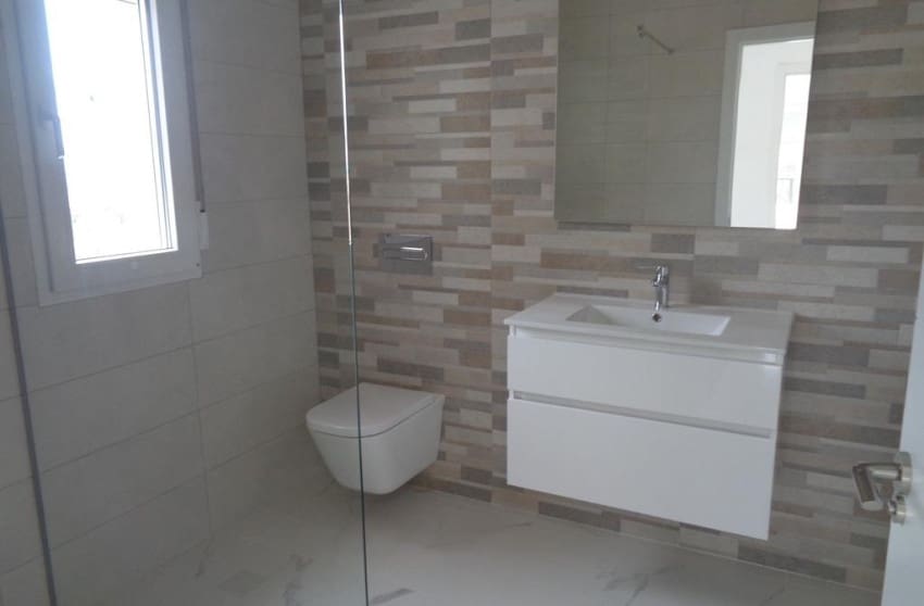 4 Zimmer Villa zu verkaufen in Pinoso mit Pool - 423.000 € (Ref: 8703439)