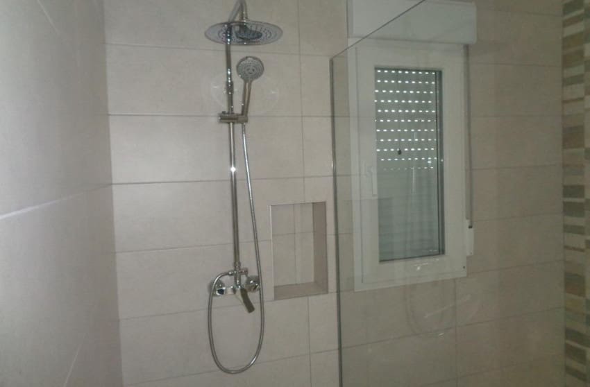 4 Zimmer Villa zu verkaufen in Pinoso mit Pool - 423.000 € (Ref: 8703439)