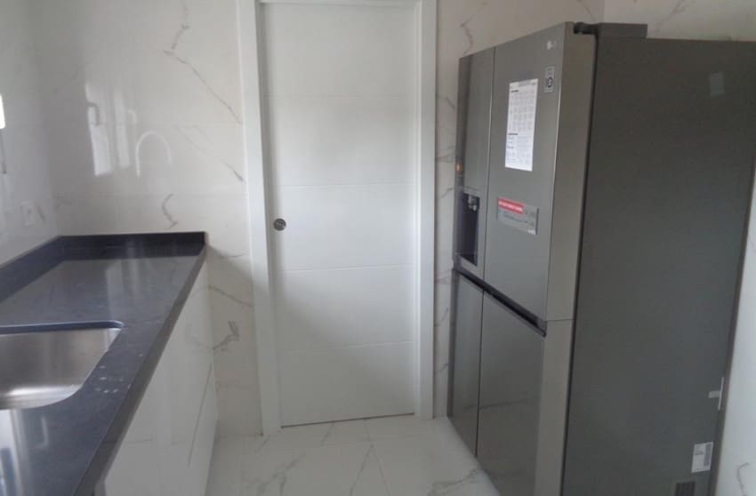 4 Zimmer Villa zu verkaufen in Pinoso mit Pool - 423.000 € (Ref: 8703439)