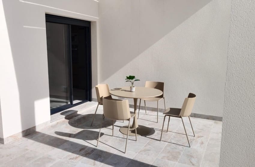 3 bedroom Villa for sale in Pinar de Campoverde with pool - € 422,500 (Ref: 8703442)