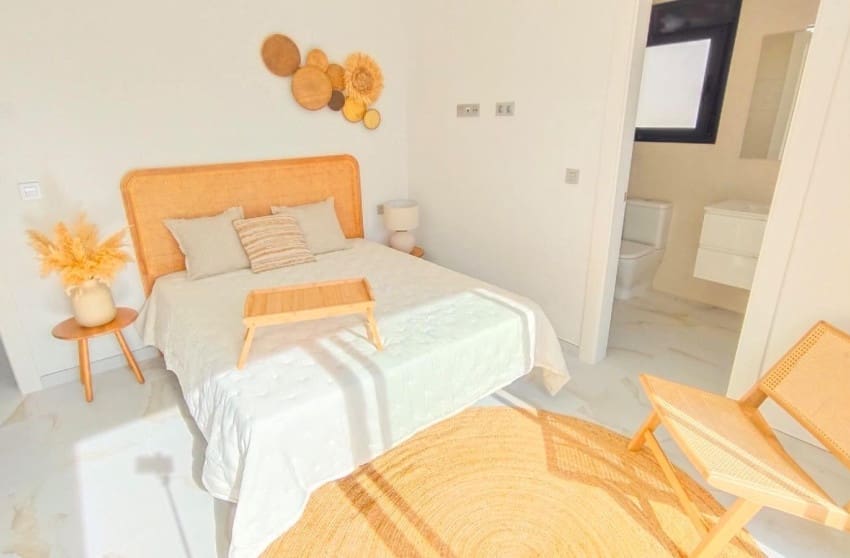 3 bedroom Villa for sale in Pinar de Campoverde with pool - € 422,500 (Ref: 8703442)