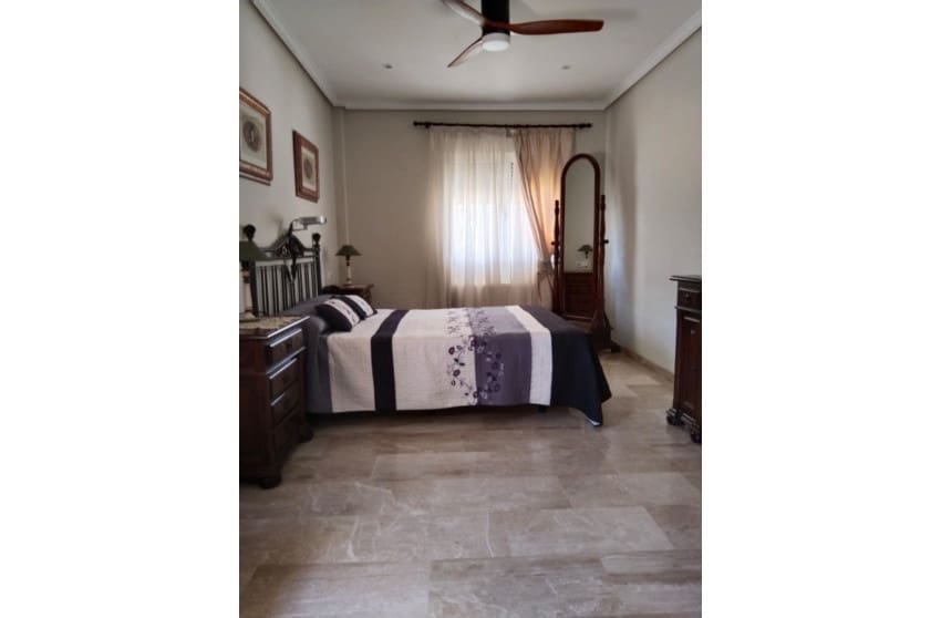 5 chambre Villa/Maison à vendre à Monovar / Monover avec piscine - 375 000 € (Ref: 8708714)