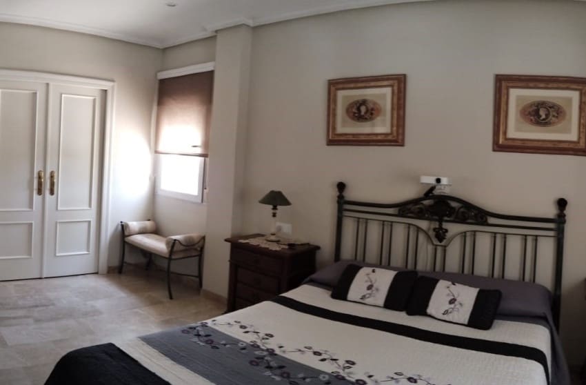 5 chambre Villa/Maison à vendre à Monovar / Monover avec piscine - 375 000 € (Ref: 8708714)