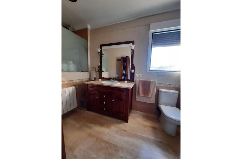 5 chambre Villa/Maison à vendre à Monovar / Monover avec piscine - 375 000 € (Ref: 8708714)