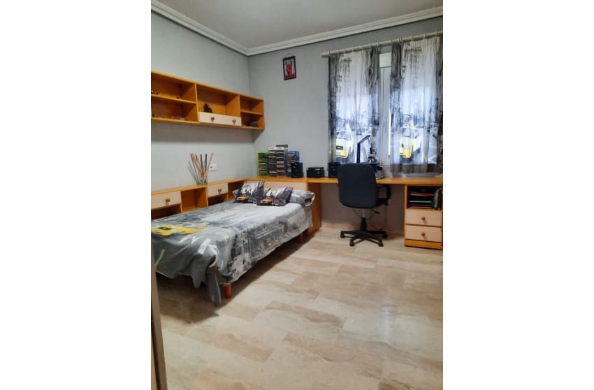 5 chambre Villa/Maison à vendre à Monovar / Monover avec piscine - 375 000 € (Ref: 8708714)