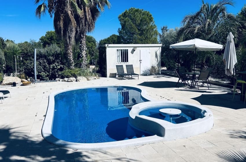 5 chambre Villa/Maison à vendre à Monovar / Monover avec piscine - 375 000 € (Ref: 8708714)