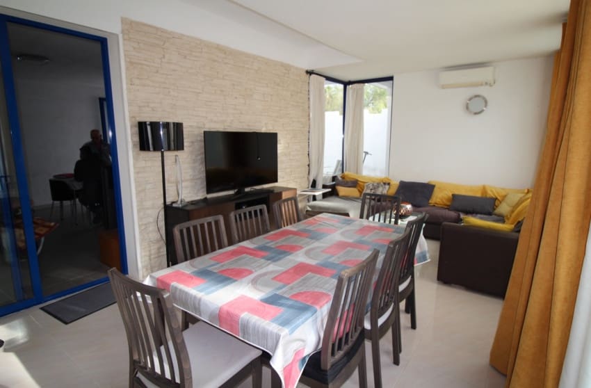 4 soveværelse Villa til salg i Fortuna med swimmingpool garage - € 259.900 (Ref: 8765015)