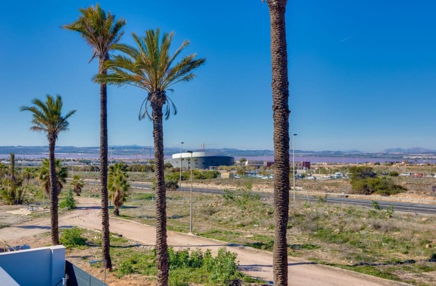 3 camera da letto Villa in vendita in Torrevieja con piscina - 595.000 € (Rif: 8784502)