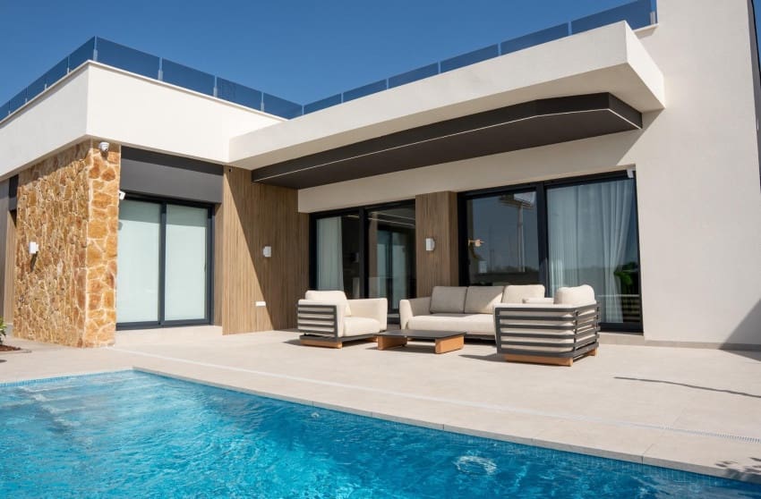 3 Zimmer Villa zu verkaufen in Ciudad Quesada mit Pool - 496.000 € (Ref: 8785354)