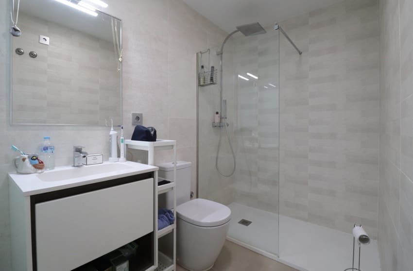 2 soveværelse Lejlighed til salg i Entre Naranjos med swimmingpool - € 229.950 (Ref: 8886797)