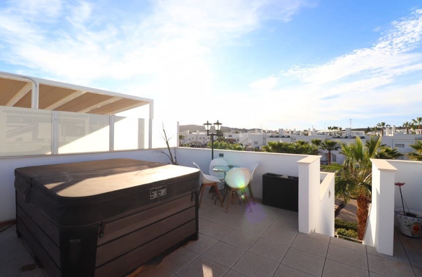 2 soveværelse Lejlighed til salg i Entre Naranjos med swimmingpool - € 229.950 (Ref: 8886797)