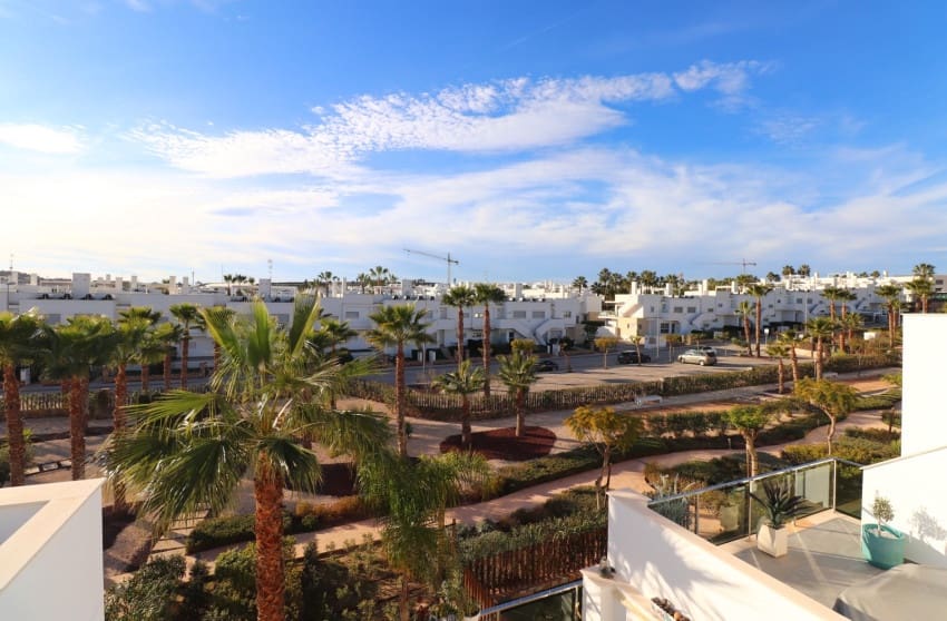 2 soveværelse Lejlighed til salg i Entre Naranjos med swimmingpool - € 229.950 (Ref: 8886797)