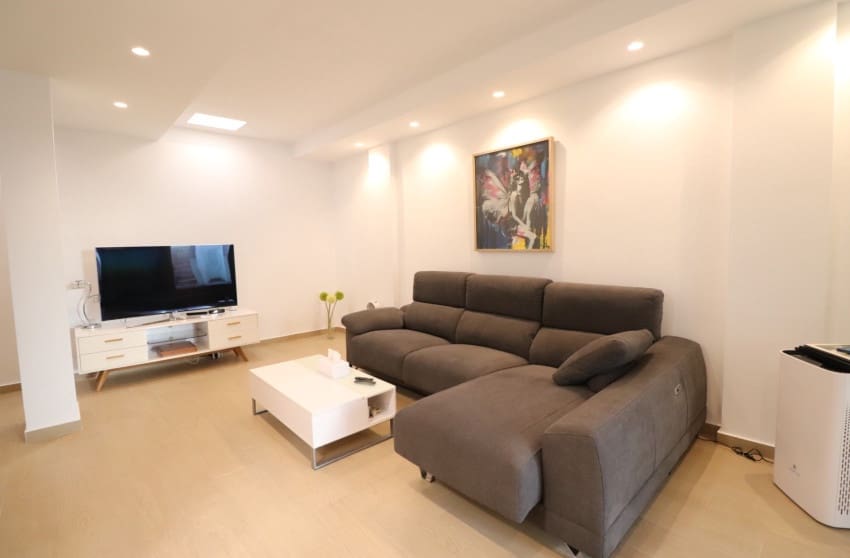 4 slaapkamer Huis te koop in Benijofar met zwembad - € 354.999 (Ref: 8886798)