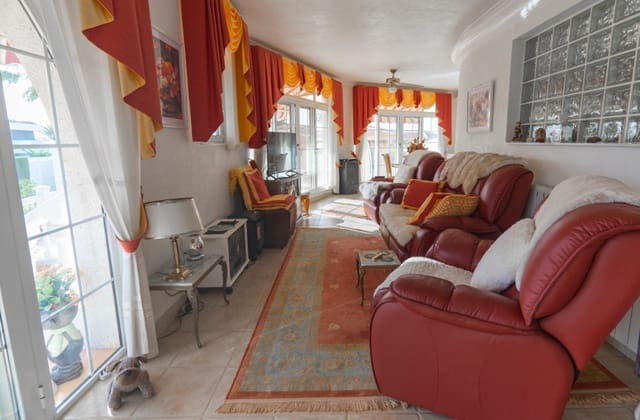 5 chambre Villa/Maison à vendre à Ciudad Quesada, Rojales avec piscine - 499 000 € (Ref: 8987639)