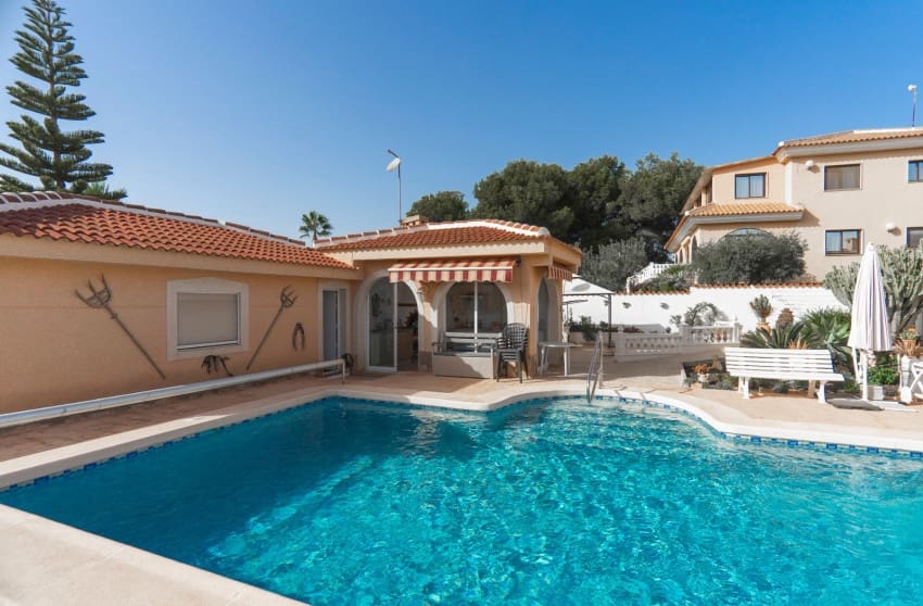 5 chambre Villa/Maison à vendre à Ciudad Quesada avec piscine - 499 000 € (Ref: 8987639)