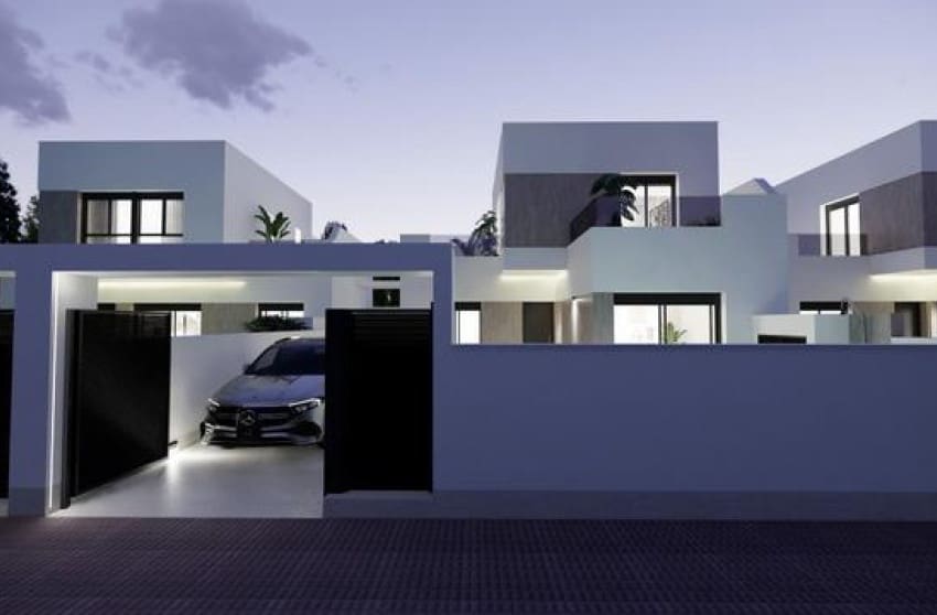 3 Zimmer Villa zu verkaufen in San Fulgencio mit Pool Garage - 355.000 € (Ref: 9095769)