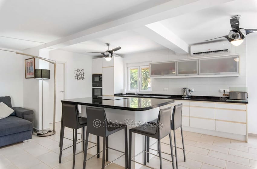 4 sypialnia Willa na sprzedaż w Catral z basenem - 565 000 € (Ref: 9095771)