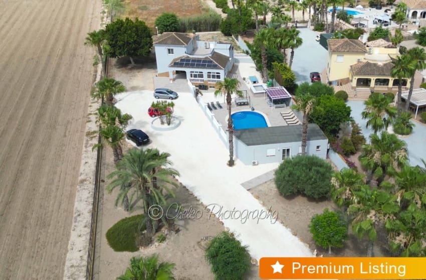 4 sypialnia Willa na sprzedaż w Catral z basenem - 565 000 € (Ref: 9095771)