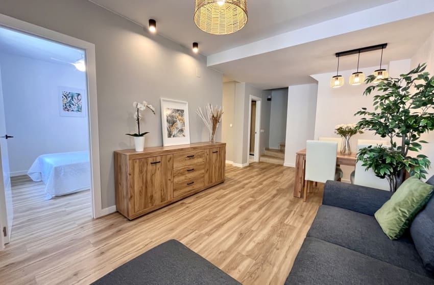 3 slaapkamer Huis te koop in Playa Flamenca met zwembad - € 288.000 (Ref: 9112844)