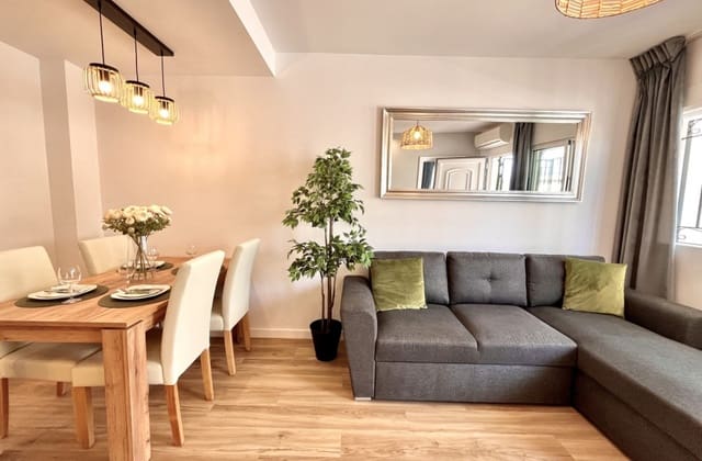 3 soveværelse Byhus til salg i Los Altos med swimmingpool - € 277.900 (Ref: 9112844)