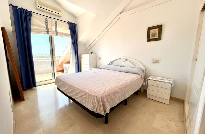 3 sypialnia Penthouse na sprzedaż w Dehesa de Campoamor z basenem - 239 000 € (Ref: 9156215)